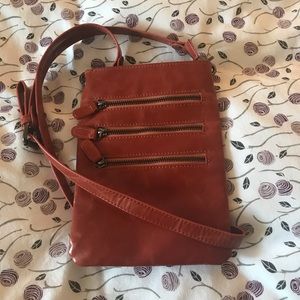 Shiraleah Harper Crossbody Pouch Bag